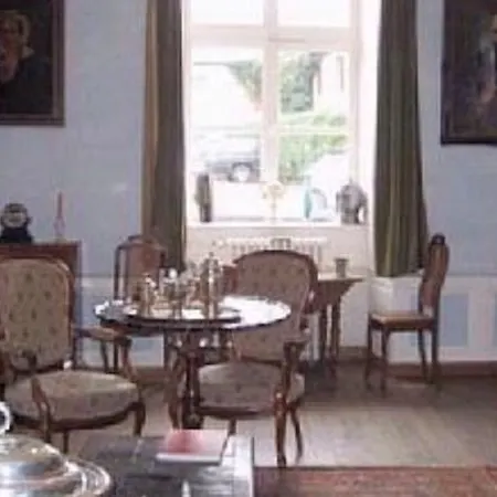 Chateau De Villette Monument Historique Holiday home *