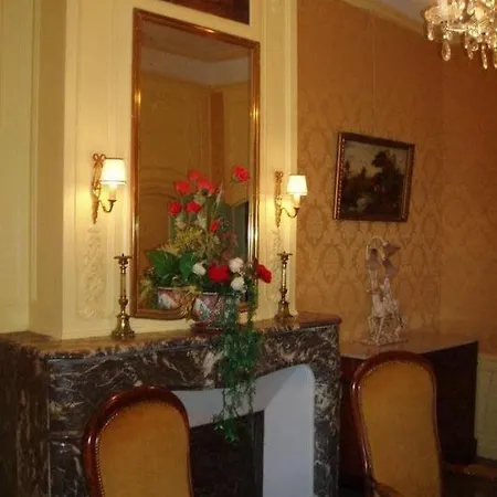 Holiday home Chateau De Villette Monument Historique *